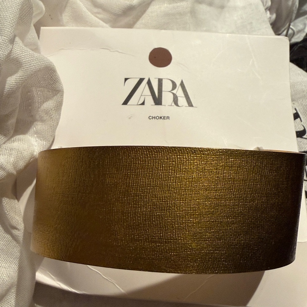 Zara Gold Choker - Picture 5 of 5